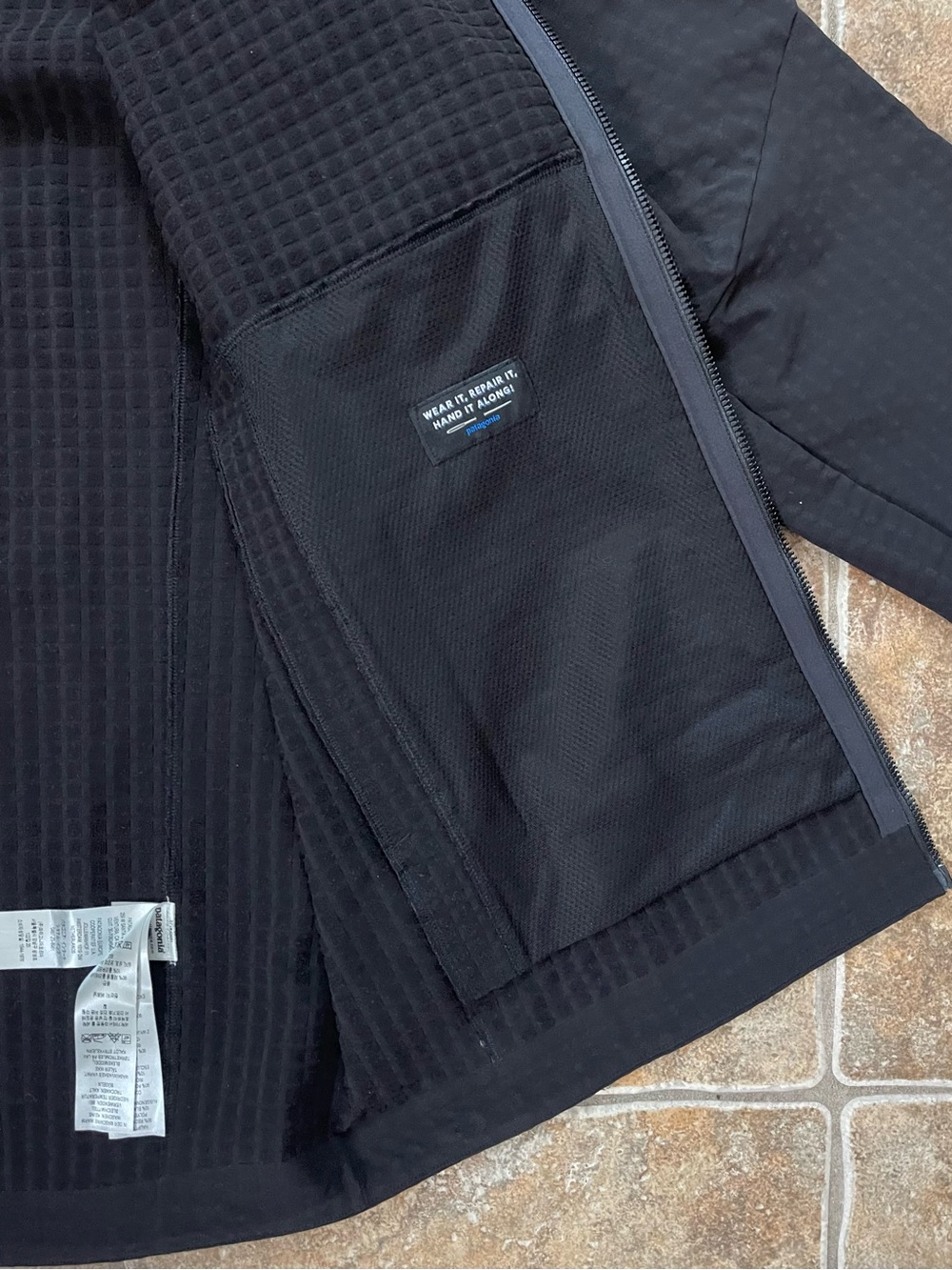 Men's R1® TechFace Jacket - Picture 7 of 11